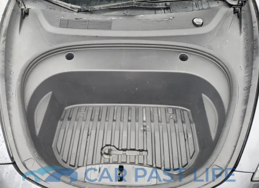 5YJ3E1EA5PF700050# 11