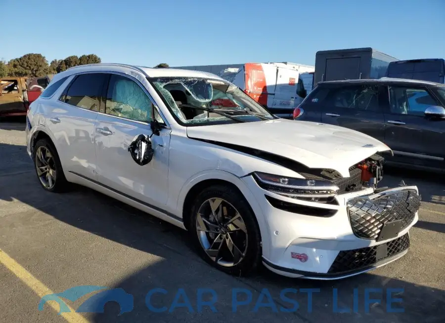 5NMMCET1XRH003530# 4