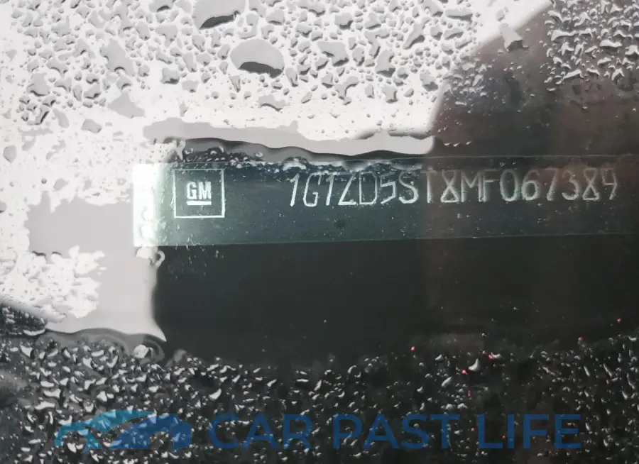 1G1ZD5ST8MF067389# 12