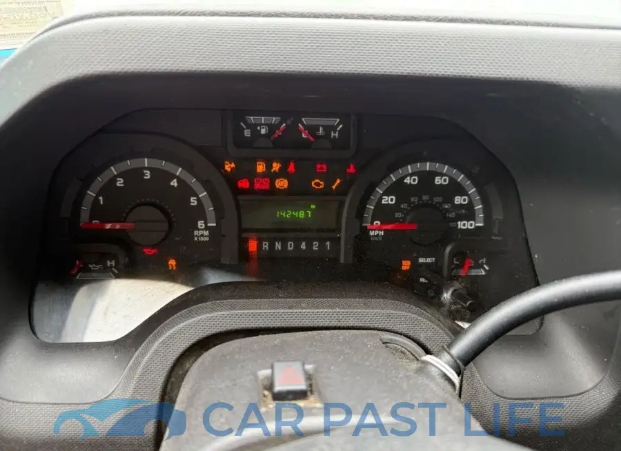 1FDXE4FS8KDC19277# 8