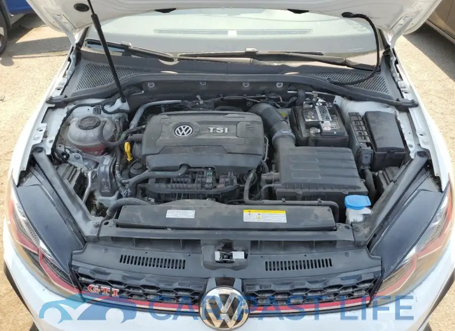 3VW5T7AU1MM010690# 11