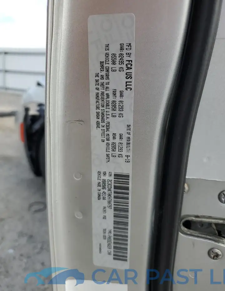 2C3CDXKT0KH700797# 12