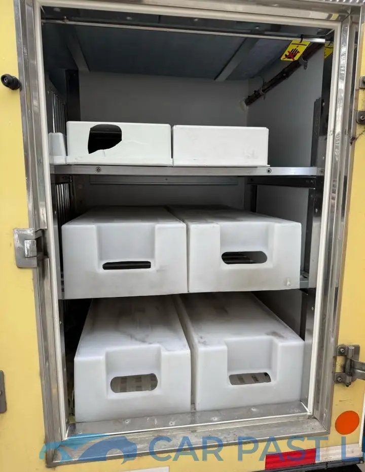 1FDXE4FS9KDC57732# 9