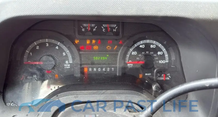 1FDXE4FS9KDC57732# 8