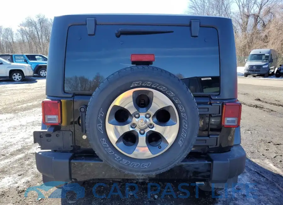 1C4AJWBG5JL853024# 6