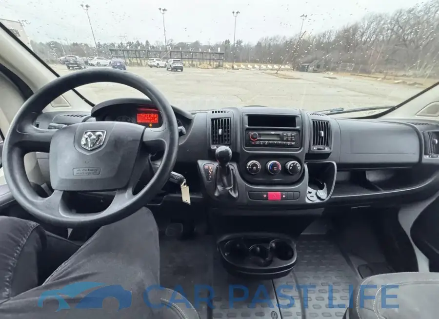 3C6TRVAGXGE115998# 7