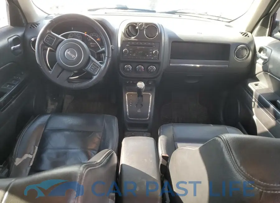 1C4NJRFB2HD205694# 8