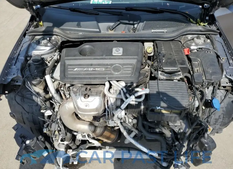 WDDTG5CB1JJ348152# 11