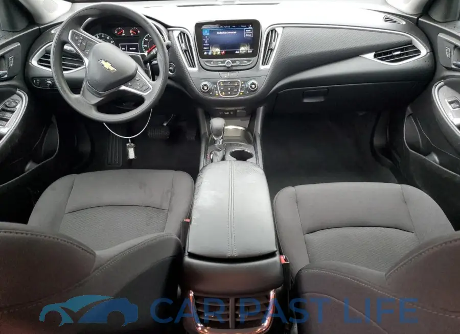 1G1ZD5ST0RF209872# 8