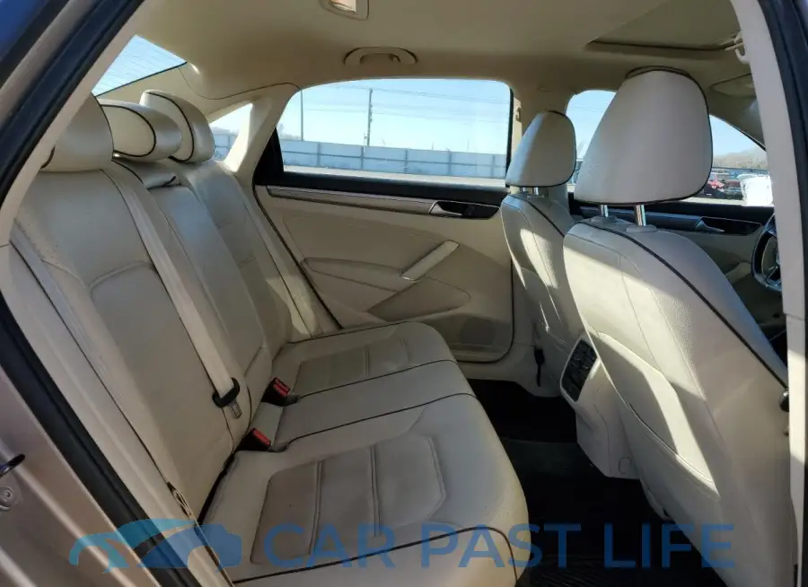 1VWBS7A34GC049924# 10