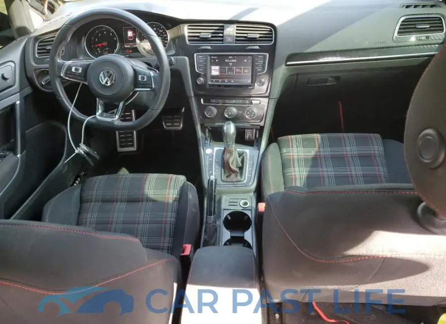 3VW447AU5HM015955# 8
