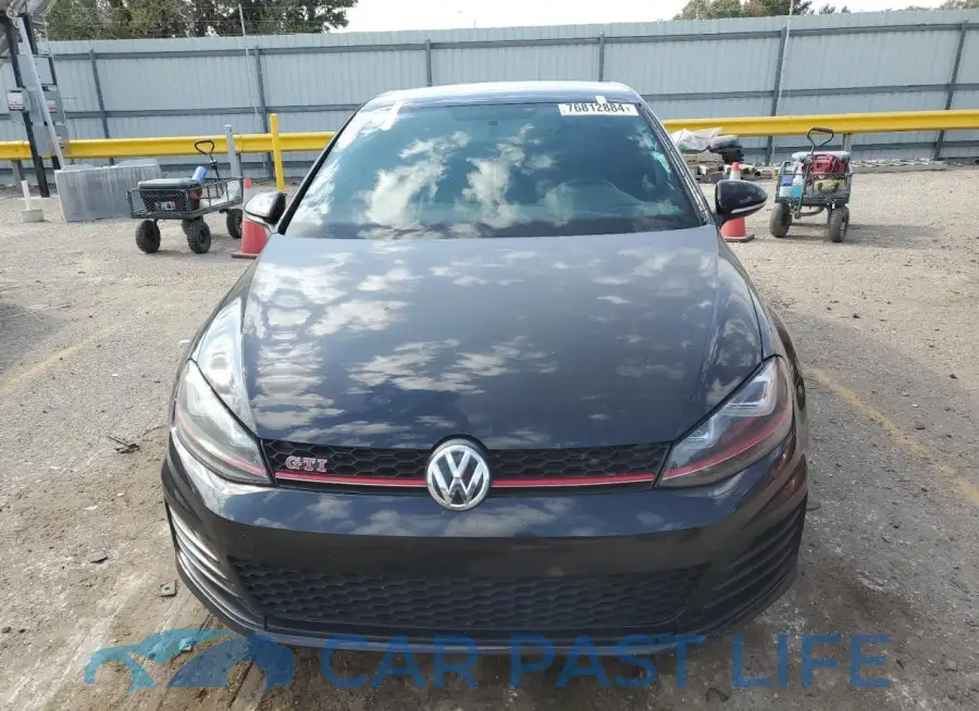 3VW447AU5HM015955# 5