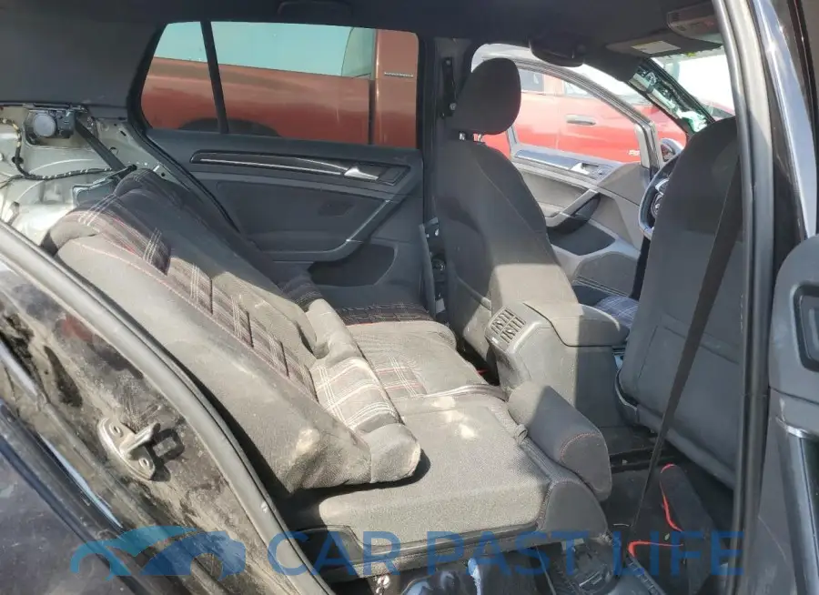 3VW447AU5HM015955# 10