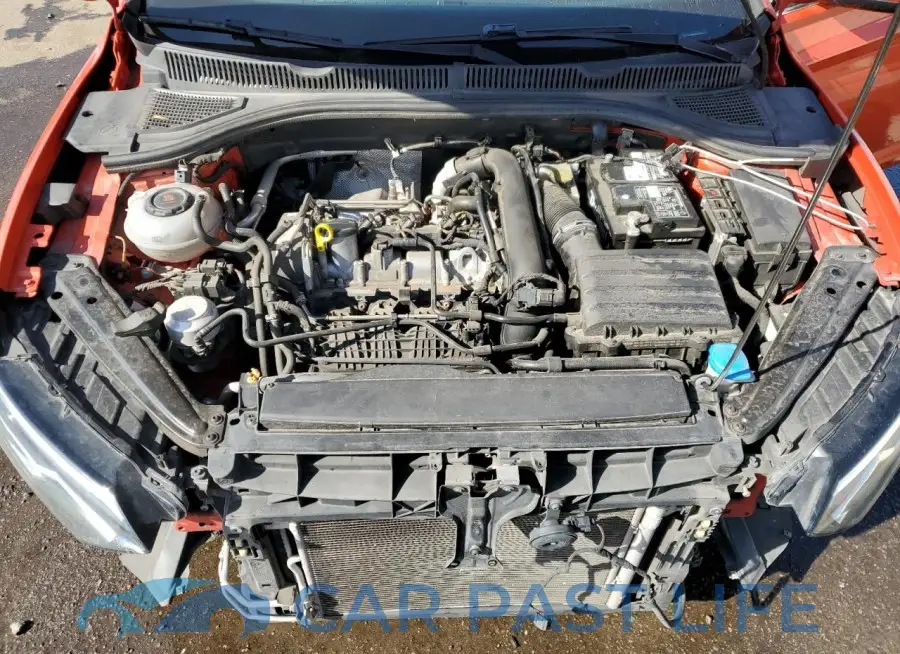 3VWC57BU2KM033585# 11