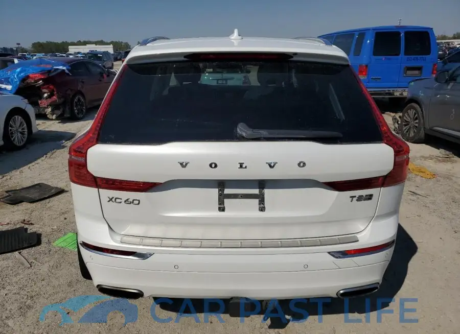 YV4BR0DL0J1048707# 6