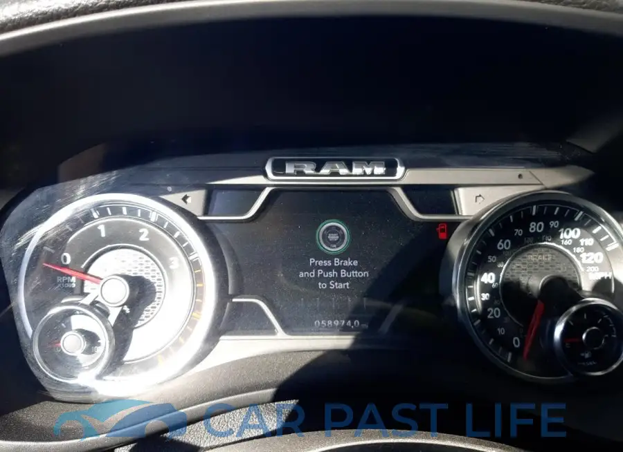 3C63RRJL3LG239209# 9