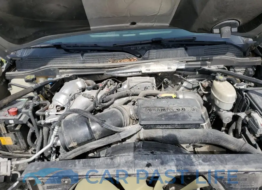 1GT12SEY8JF130728# 11