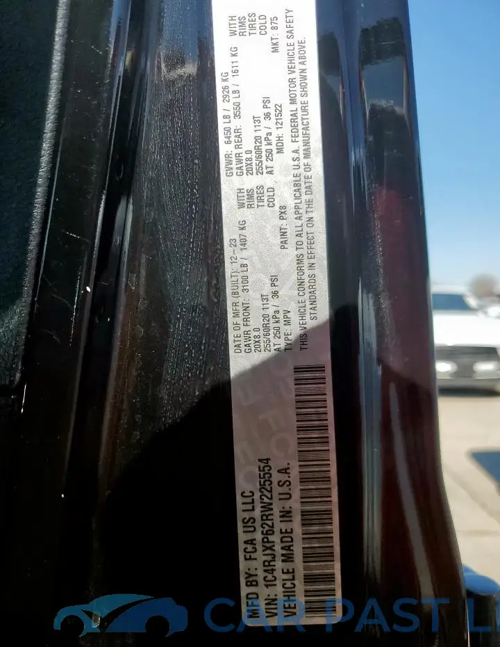 1C4RJXP62RW225554# 13