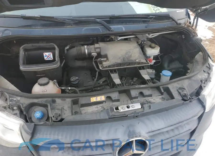 WD4PF1CDXKP147167# 11