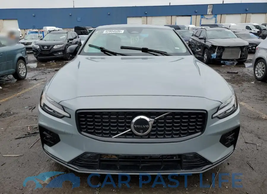 7JRL12FL6RG281072# 5