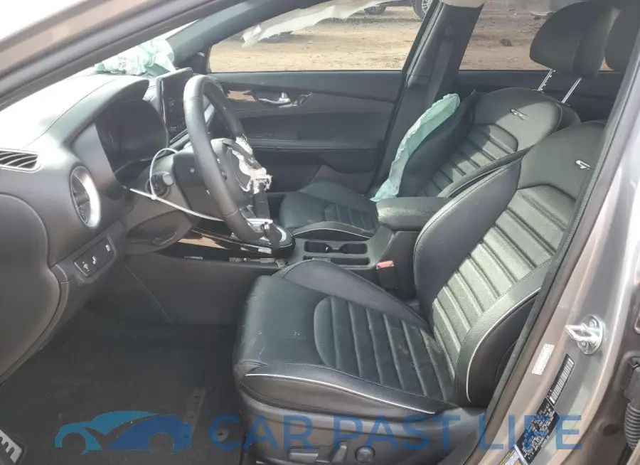 3KPF54AD4RE776043# 7