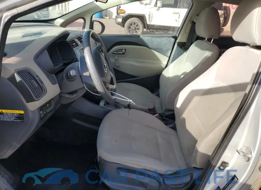 KNADM4A32G6565795# 7