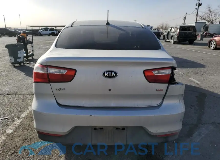 KNADM4A32G6565795# 6