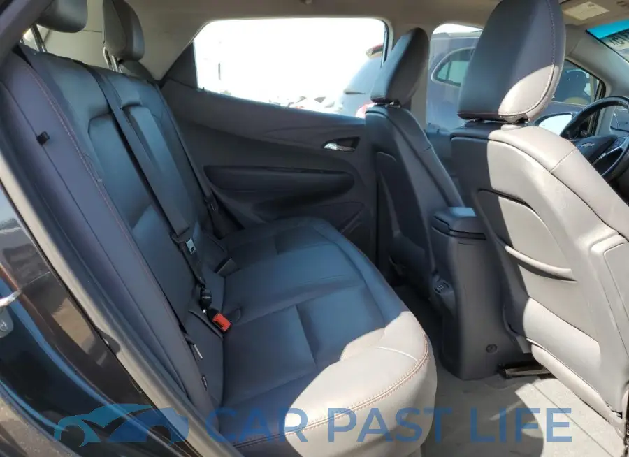 1G1FZ6S07K4111262# 10