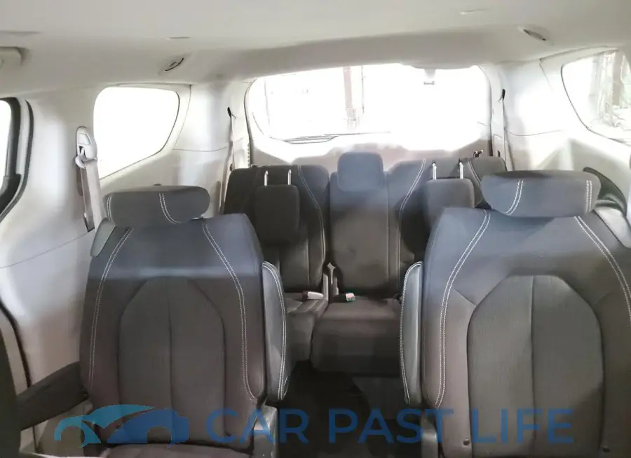 2C4RC1CG9NR229738# 10