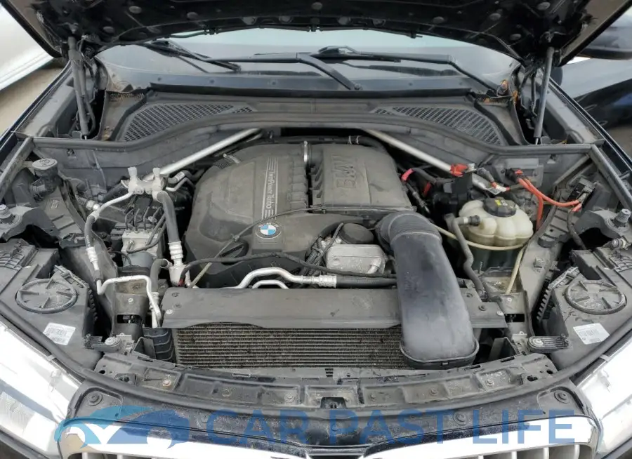 5UXKR0C50H0V68359# 12