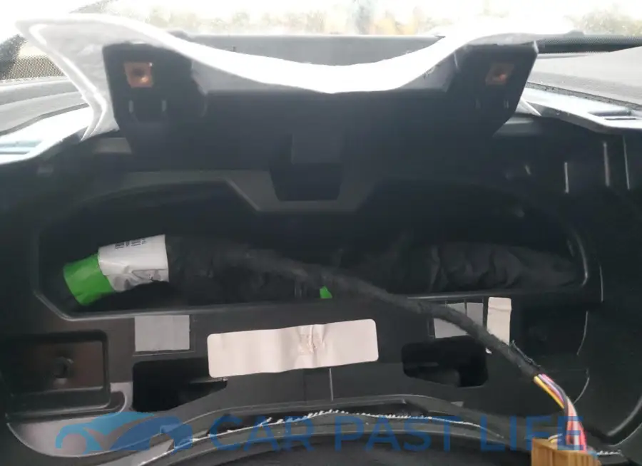 3C63RRJL7RG166158# 9
