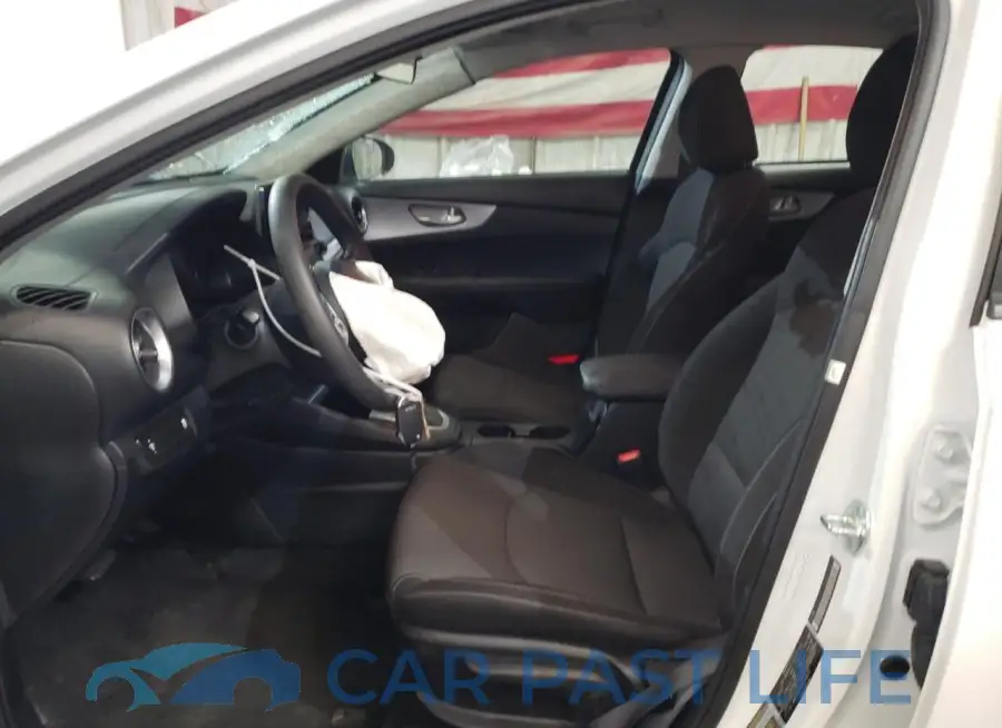 3KPF24AD2PE614997# 7