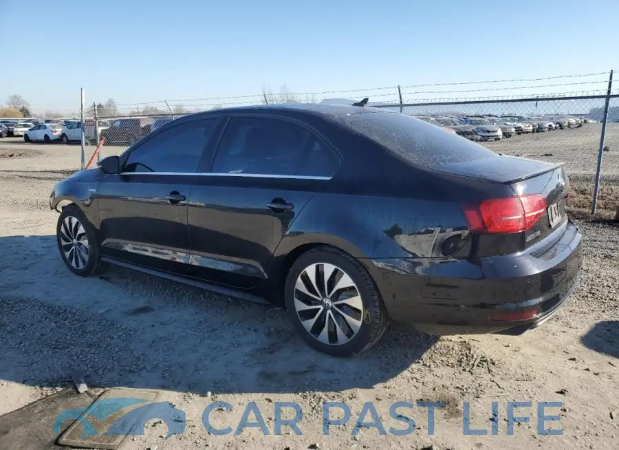 3VW637AJ8GM247272# 2