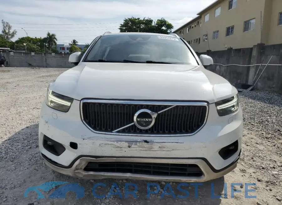 YV4AC2HK8K2072999# 5