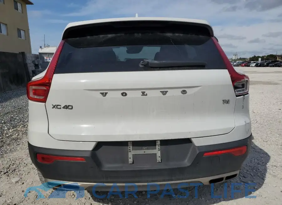 YV4AC2HK8K2072999# 6
