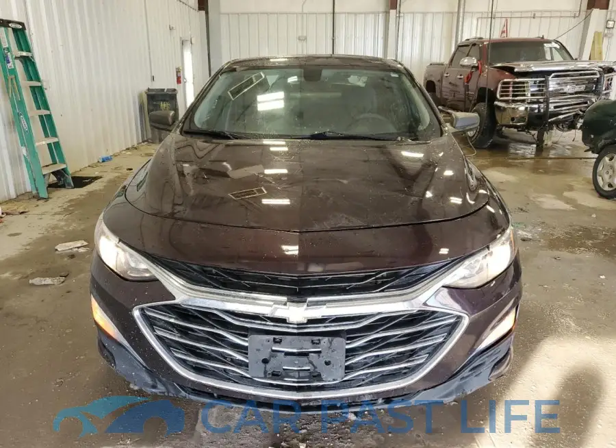 1G1ZB5ST5LF138567# 5