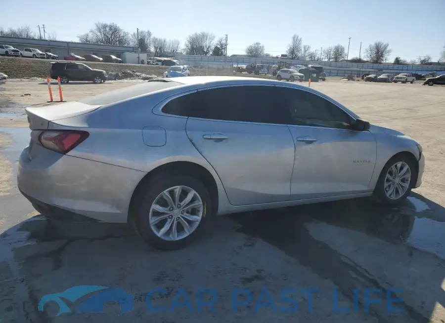 1G1ZD5ST3NF129556# 3