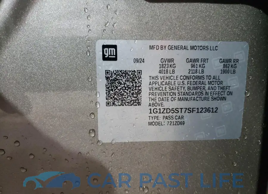 1G1ZD5ST7SF123612# 12