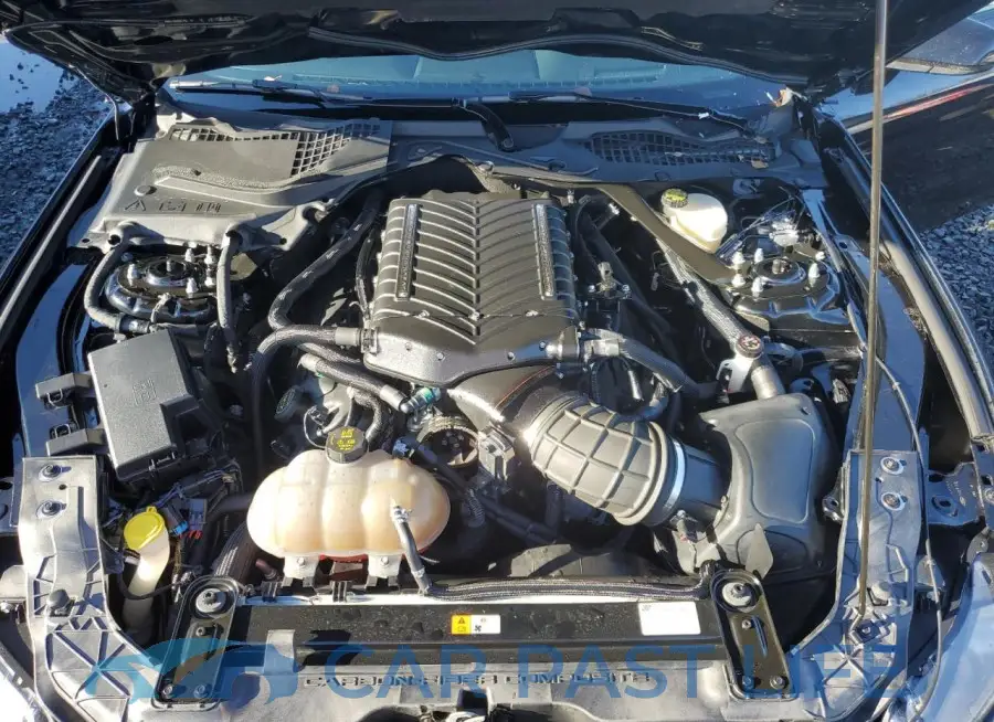1FATP8JZ4G5525988# 11