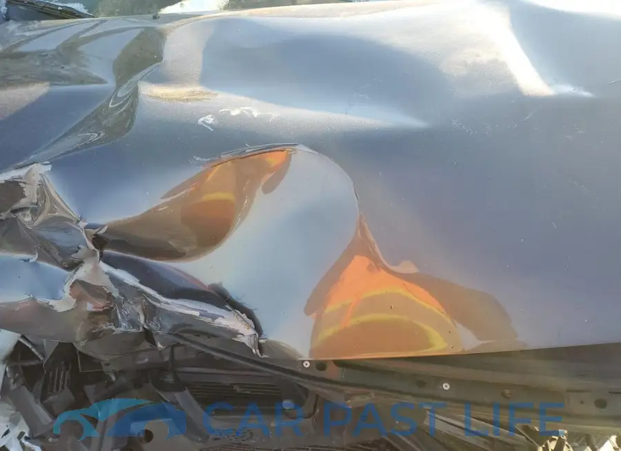 JA4AP4AW8JU001539# 12