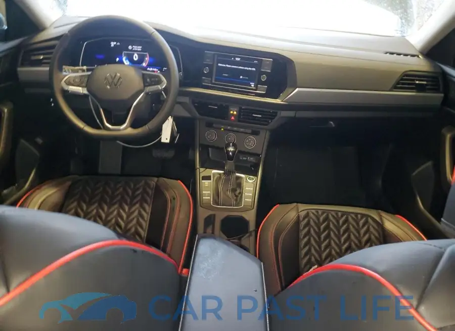 3VW5M7BU9RM098374# 8