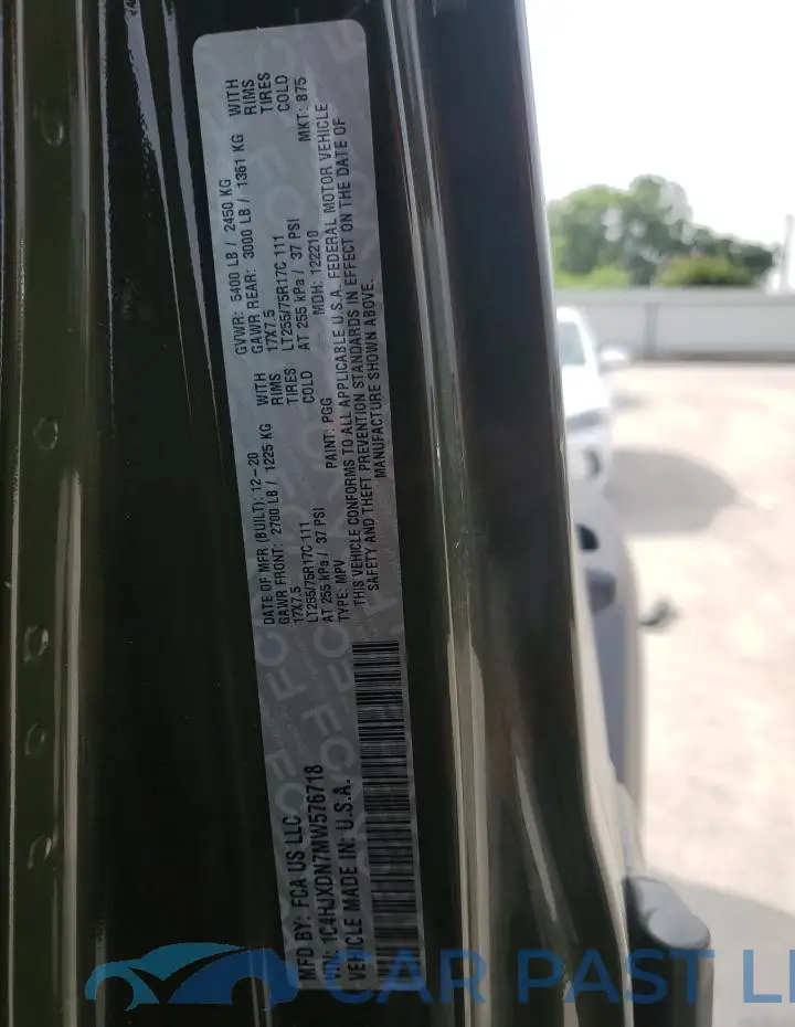 1C4HJXDN7MW576718# 13