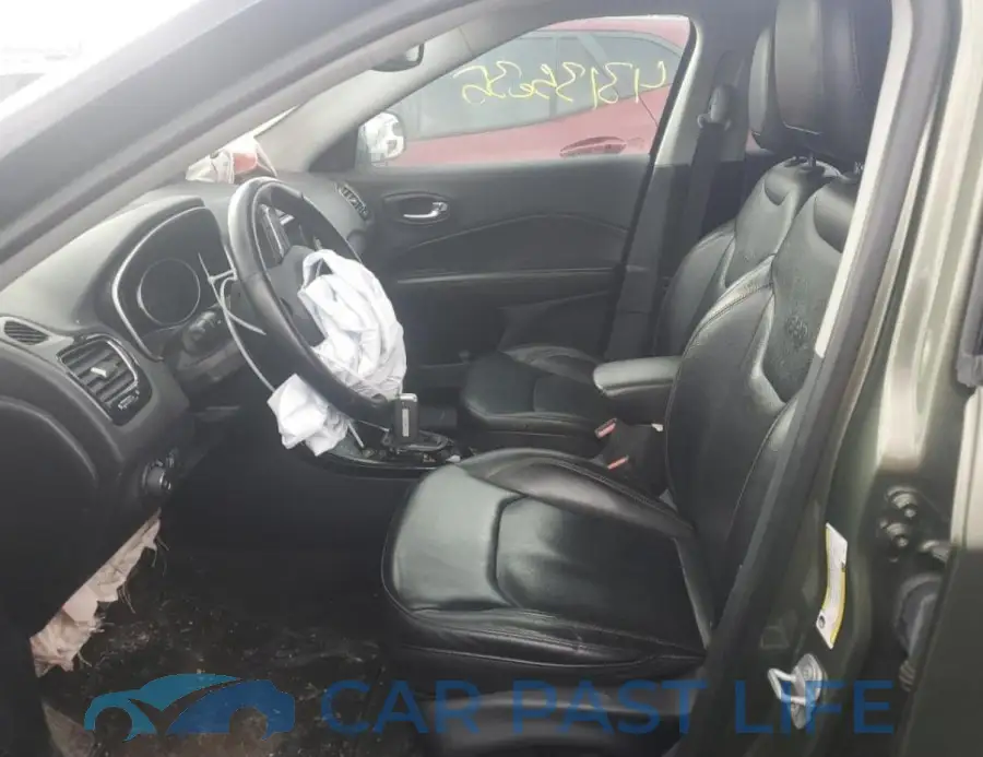 3C4NJDCB4JT400719# 7
