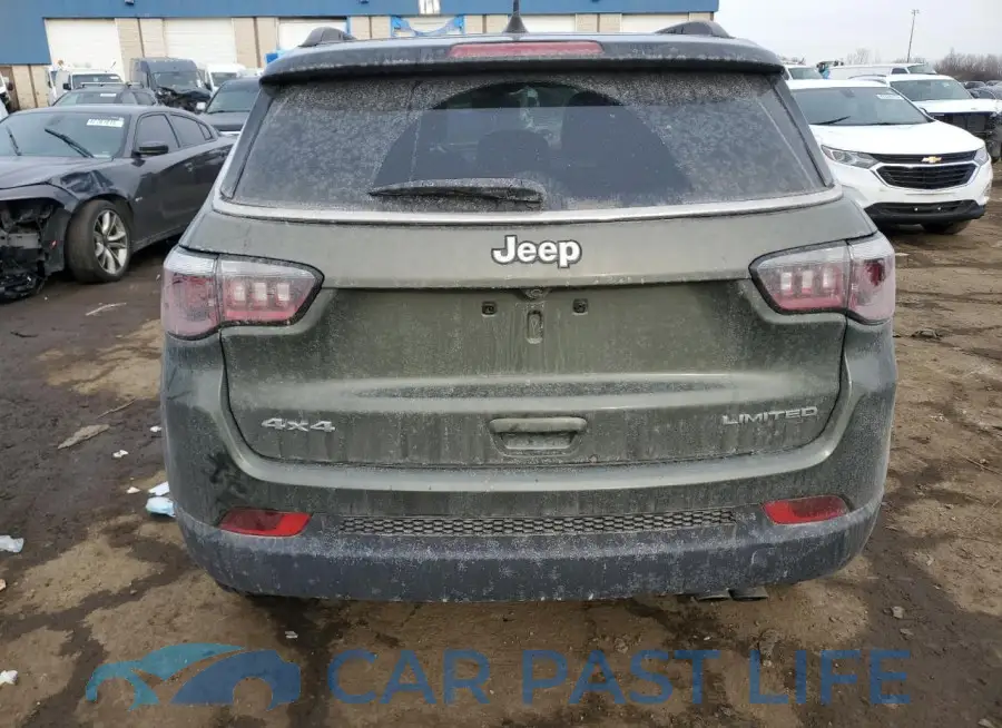 3C4NJDCB4JT400719# 6