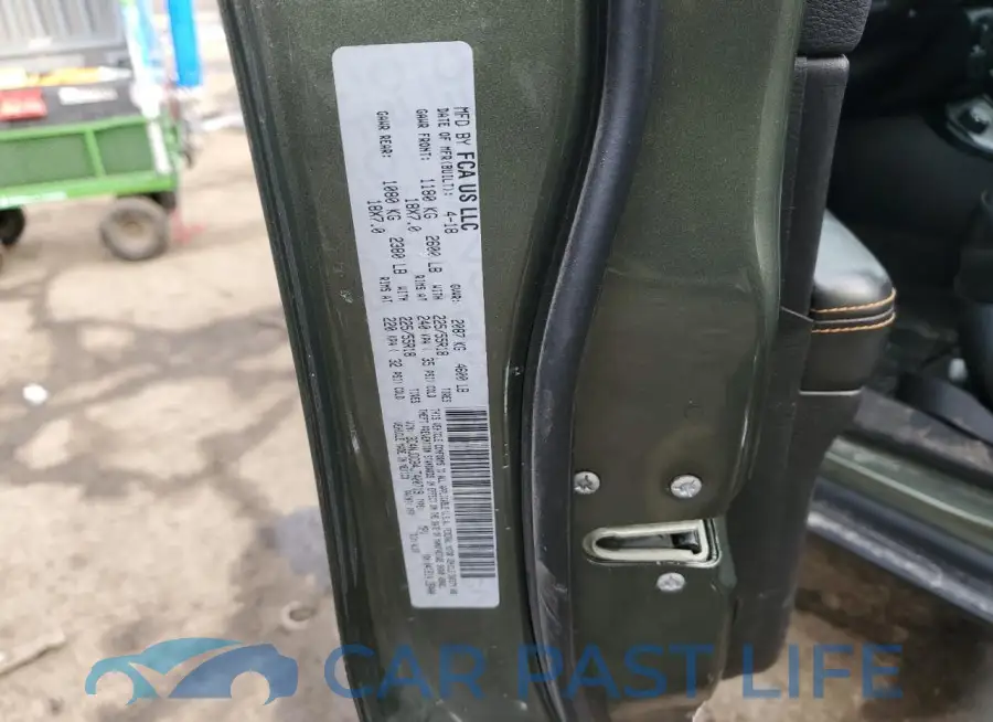 3C4NJDCB4JT400719# 13