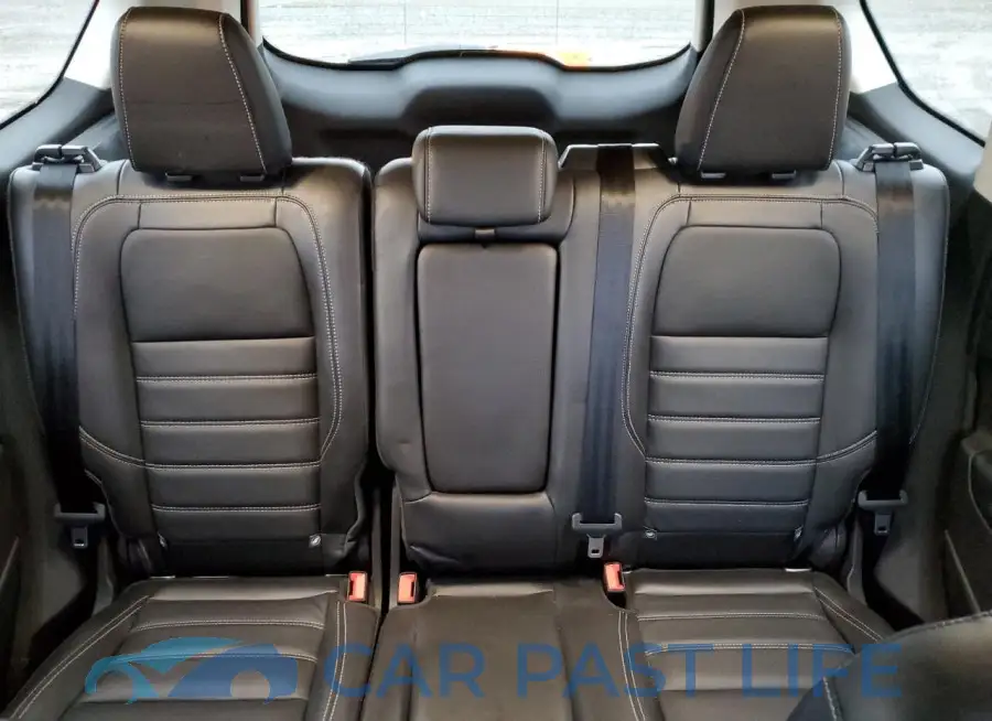 1FMCU0J96KUB05468# 10