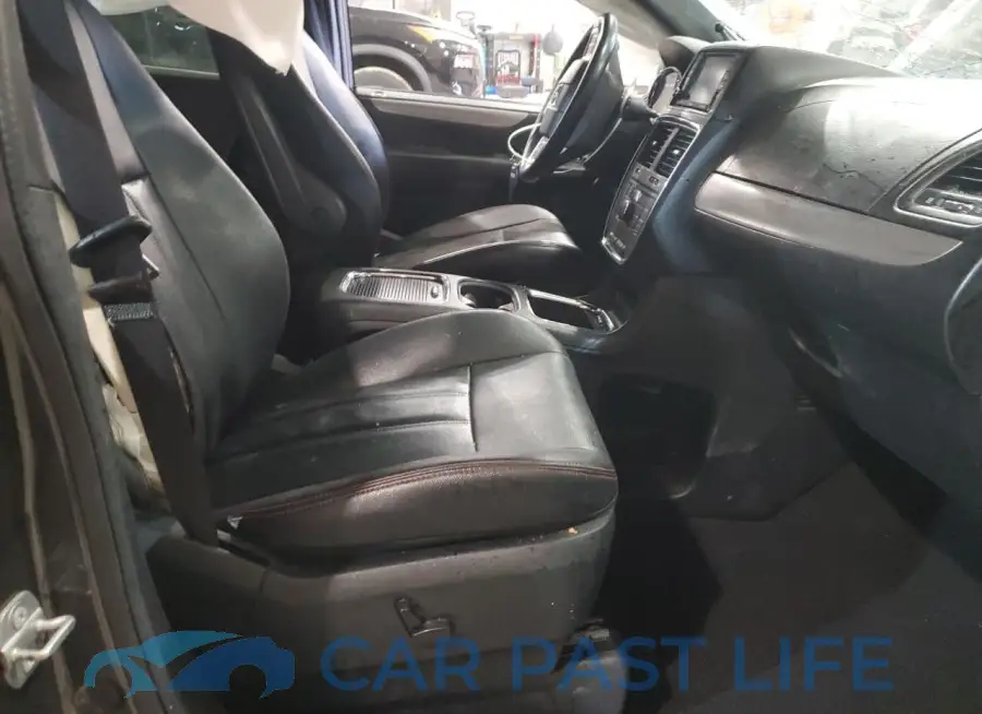 2C4RDGEG1KR648191# 7