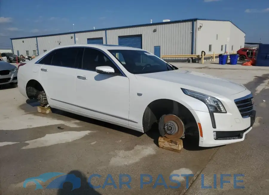 1G6KD5RS7GU167525# 4