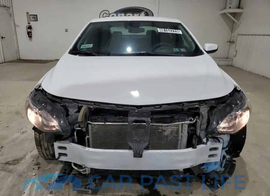 1G1ZD5ST7PF235592# 5