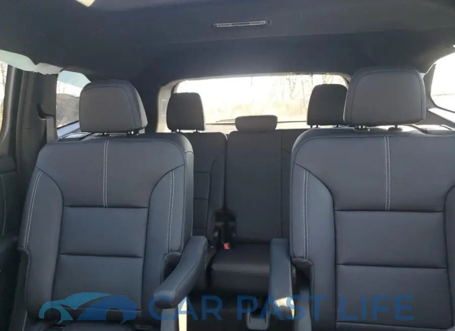 1GKENNRS2SJ158933# 10